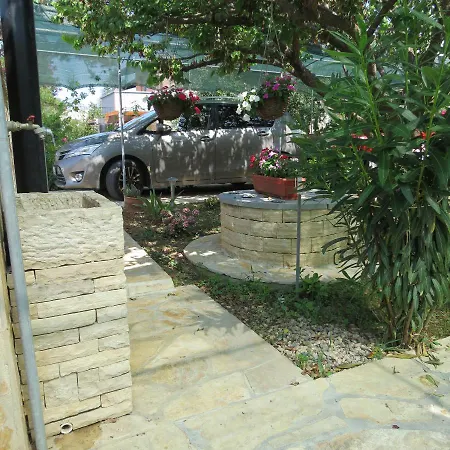 Lucija 아파트