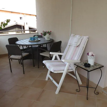 Lucija Apartamento